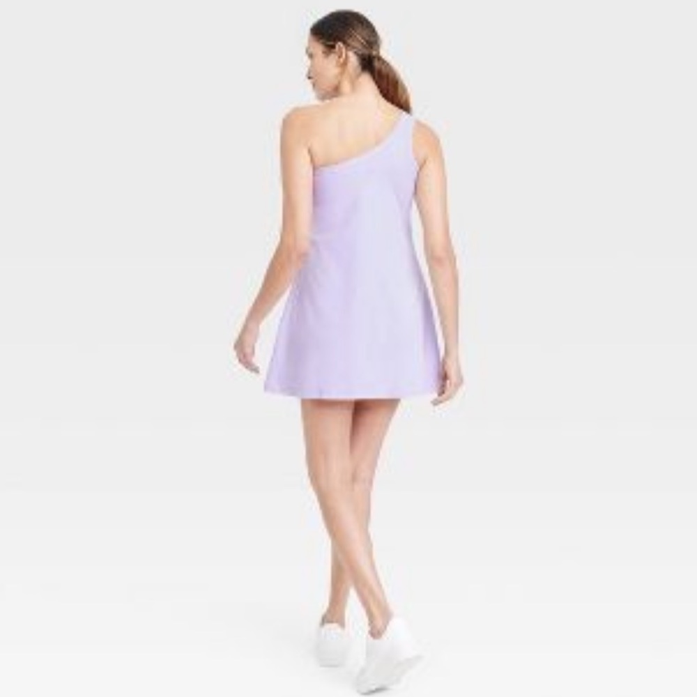 Asymmetric Athletic dress - Picture 2 of 4